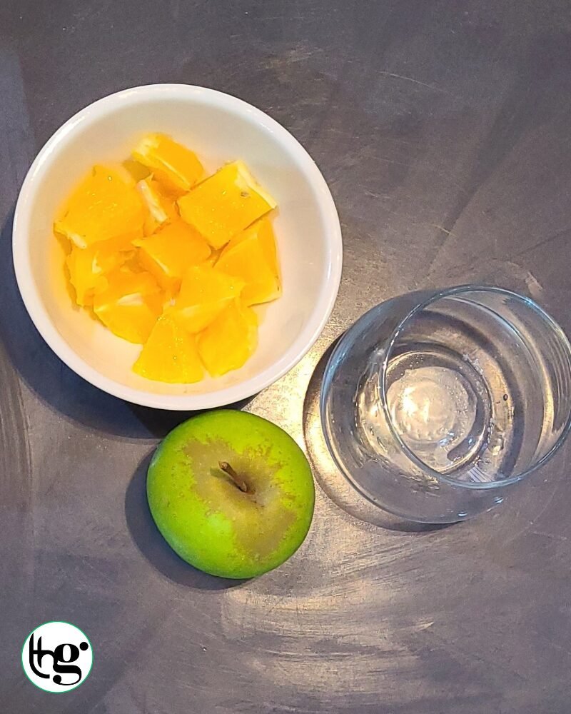 Easy orange and apple smoothie